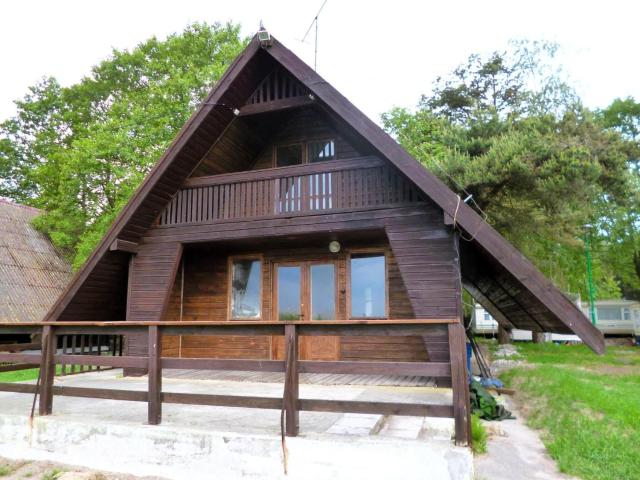 House with a view of the lake, for 9 people