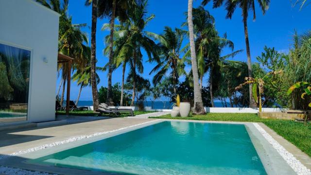 Villa Shepherd Zanzibar - LUXURY BEACH FRONT - KIWENGWA