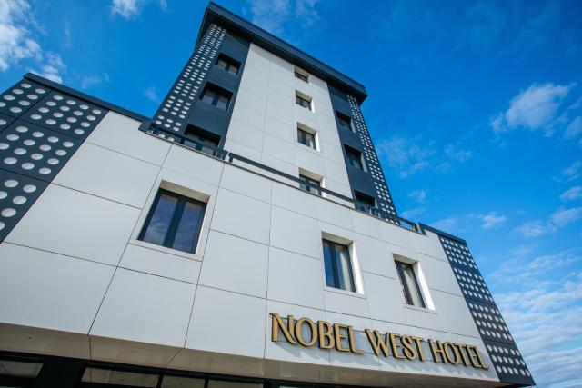 Nobel West Hotel