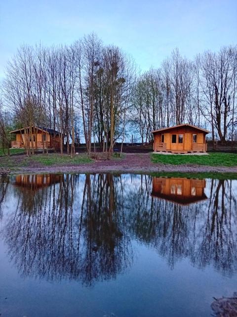 Sasinowe Domki Nad Jeziorem