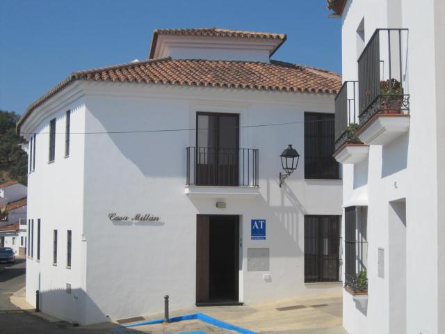 Casa Millán