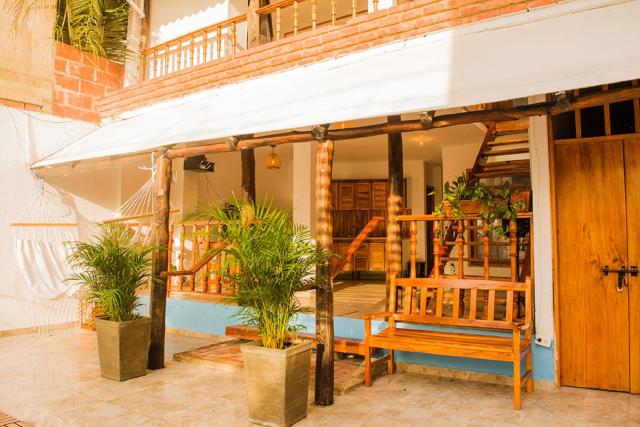 Room in Guest room - Hb1 Room In La Boquilla Cartaena With Air Conditioning And Jacuzzi