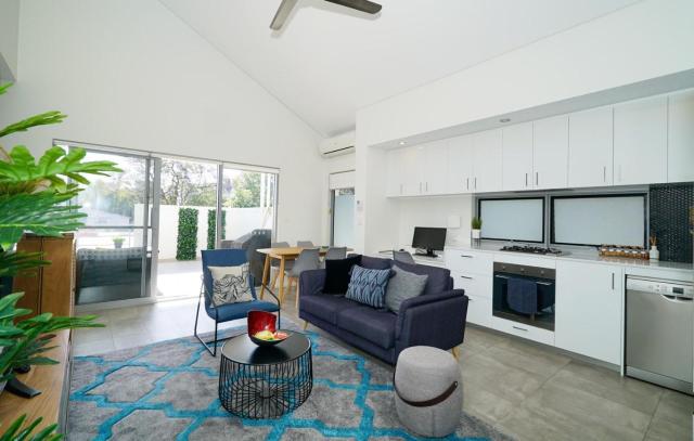 4 Eco Rated Home Perth Sleeps 4