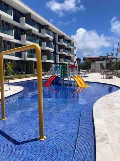 Porto de Galinhas- Flat Térreo Frente Piscinas- Muro Alto-B18