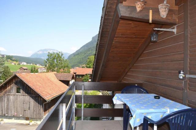 Elfe-Apartments Studio for 2 adults, balcony with lake and mountain view