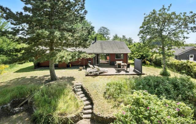 Cozy Home In Korsør With Kitchen