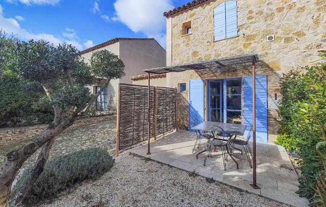 Cozy Home In Saint-Laurent-De-La-Cabrerisse