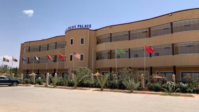 Hotel Oasis Palace