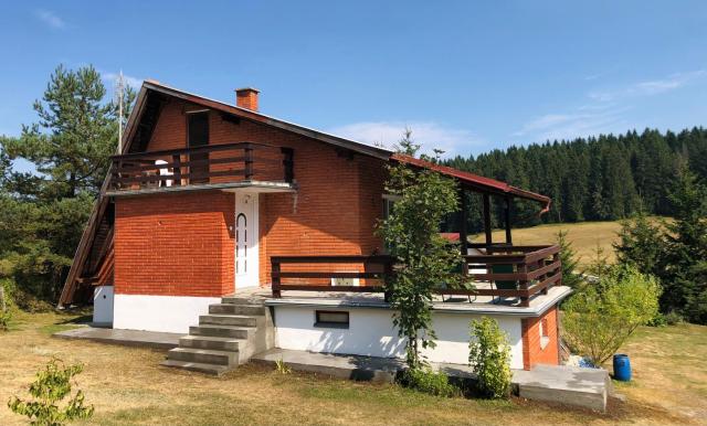 Mountain resort house-Planinska vikendica