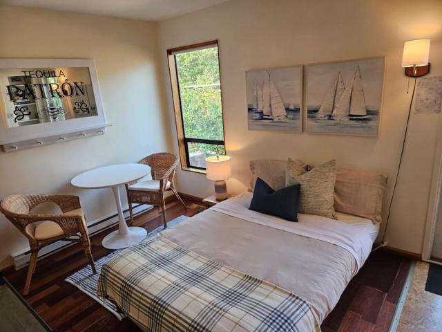 Pebbly Beach Suite in Snug Cove