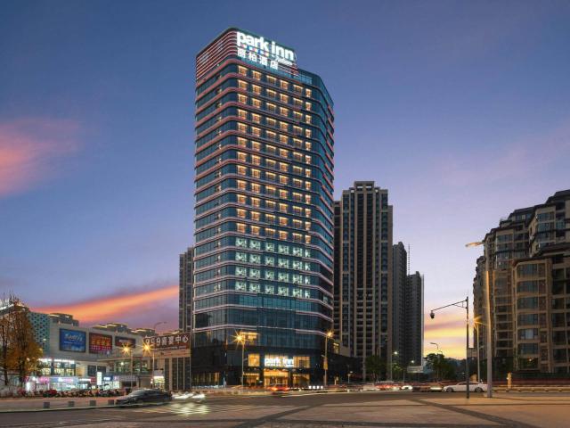 Park Inn by Radisson Nanchong Yilong Star City Plaza