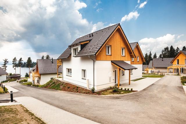 Lakeside Village - Větrník