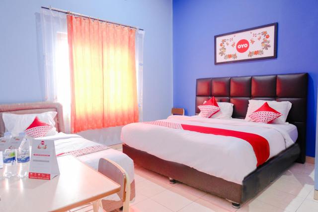 OYO 778 Guest House Amalia Malang