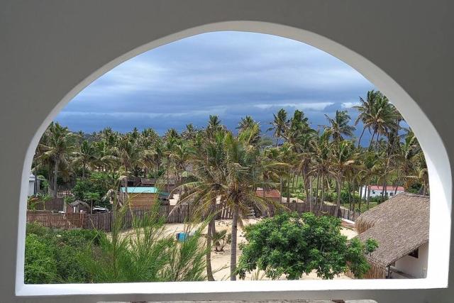 Beachfront Villa in Tofo Beach, Mozambique