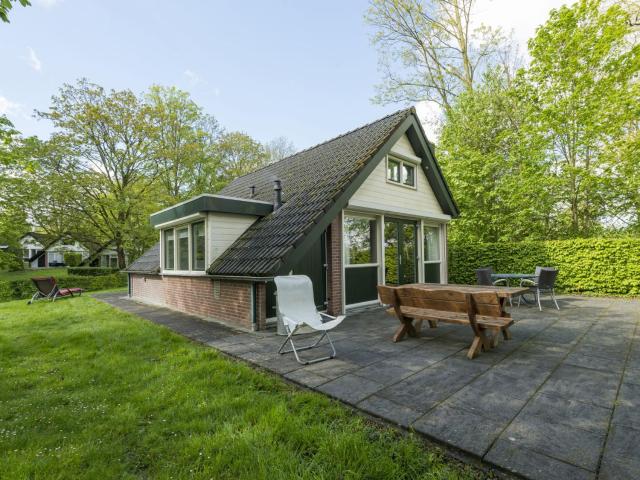 Holiday Home De Smokkelaar bg 127 by Interhome