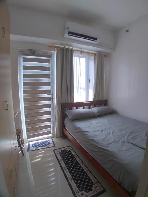 SM South Residences, 1 bedroom with balcony.