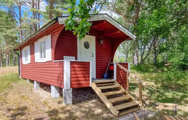 Cozy Home In Jämjö With House Sea View