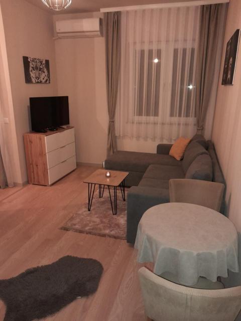 Gray Apartament 2 Pristina