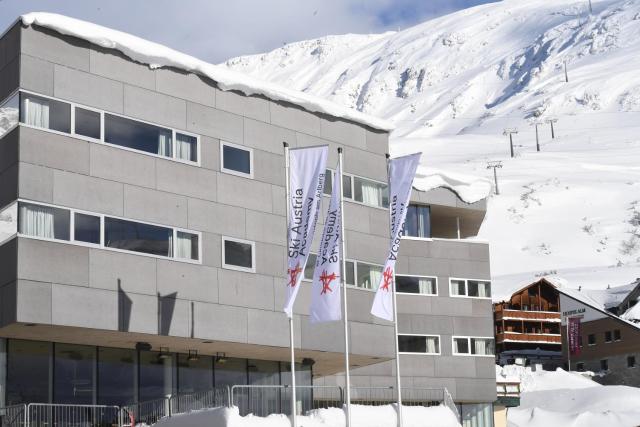 Hotel Ski Austria St.Christoph a.A.