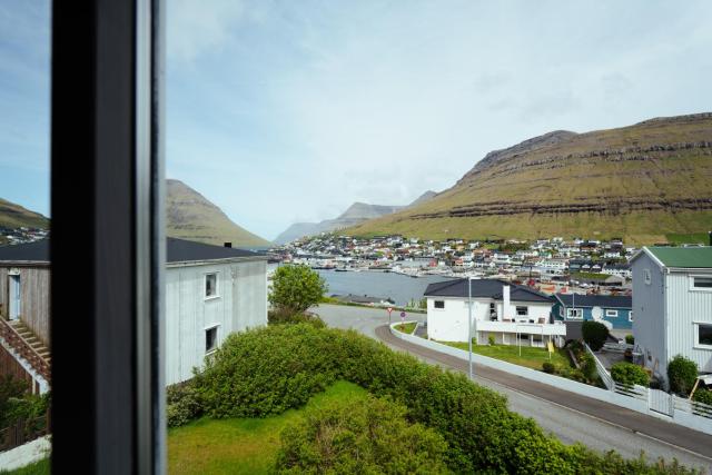 Cozy Family Home in Klaksvík