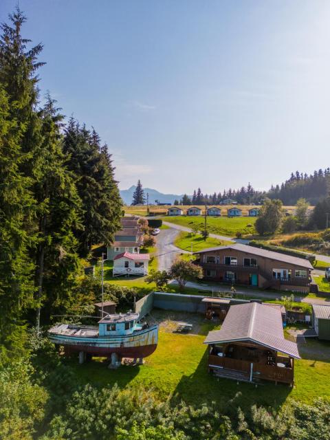 The Cabins at Alert Bay