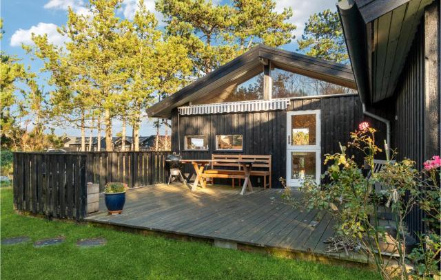 Beautiful Home In Samsø With Kitchen