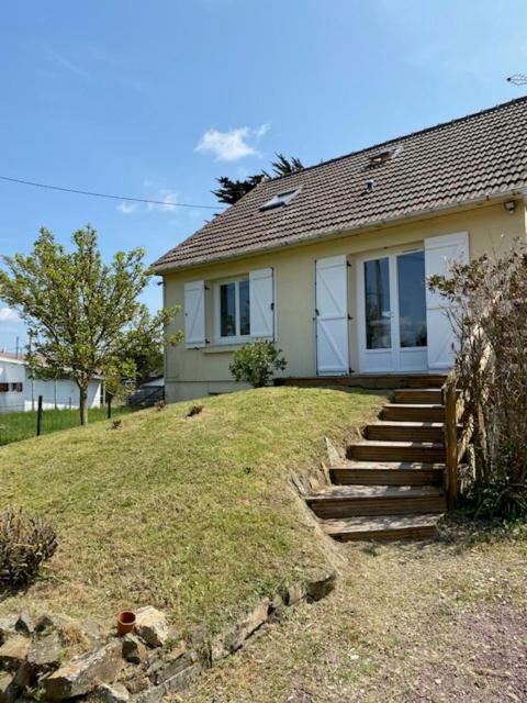 Maison de Campagne Familiale a Portbail 6 personnes