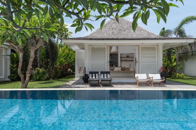 Villa KaRein, Paddy View Villa, 5mins to Seseh Beach