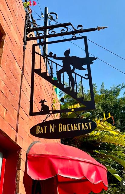 Pousada Bat N Breakfast No Beco do Batman