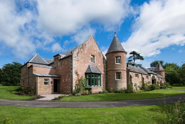 Monteviot Stables West