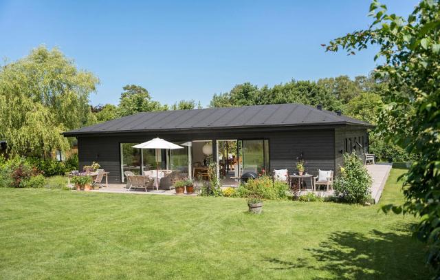 3 Bedroom Lovely Home In Gilleleje