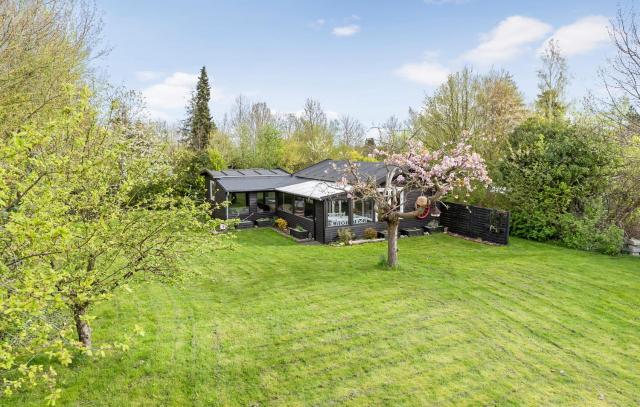 Lovely Home In Jægerspris With Kitchen