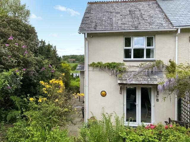 Lower Axford Cottage