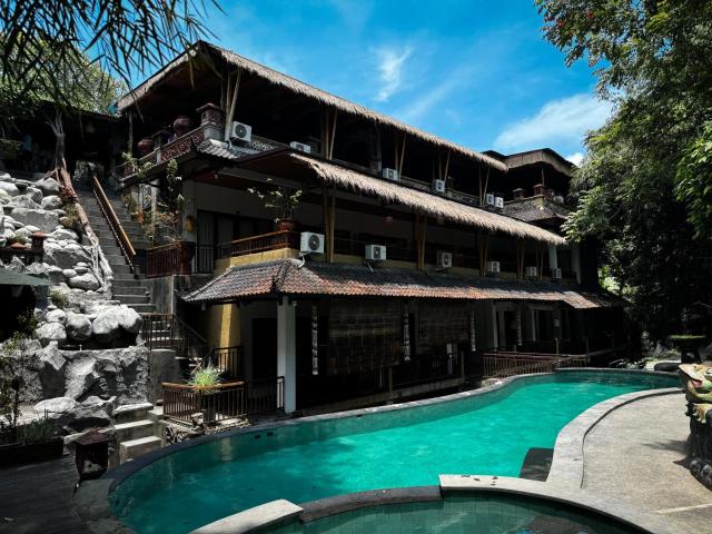 Kubuku Ubud Villas