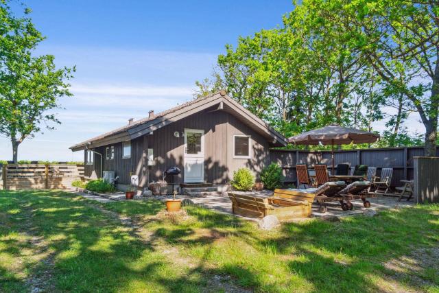 Beach House With Sea View Of The Great Belt