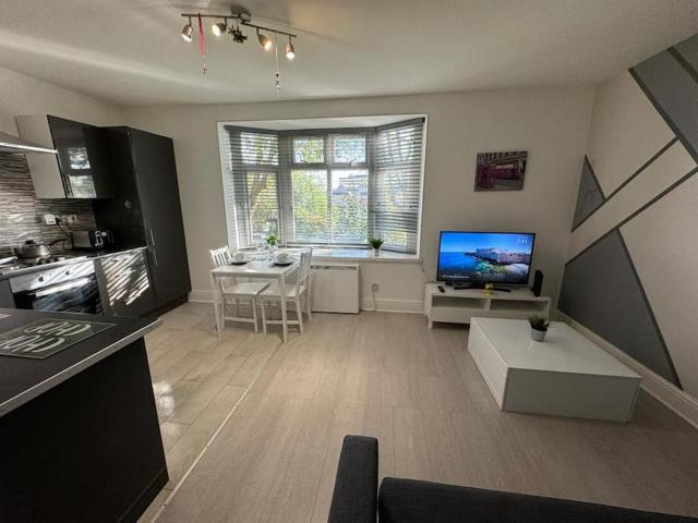 Luton Town Centre Apartment