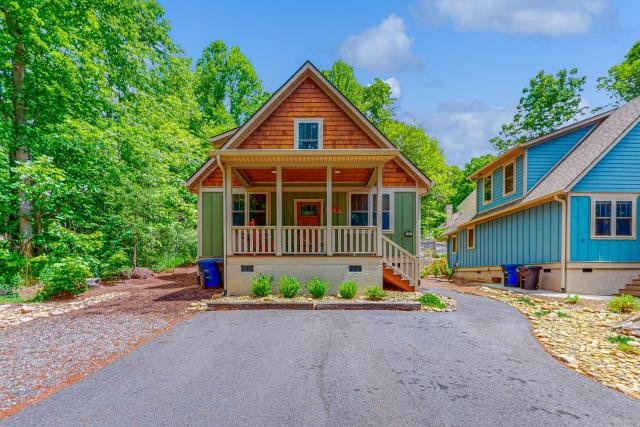 Red Rockers Cottage