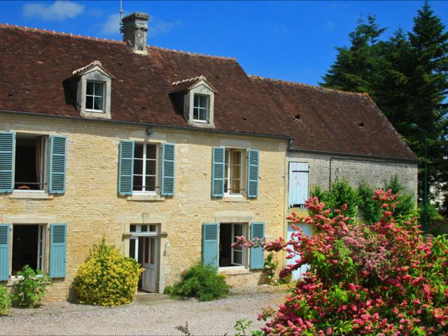 Grande maison XVIIIème avec jardin clos, ping-pong et option chambres d'hôtes - Animaux acceptés - FR-1-497-193