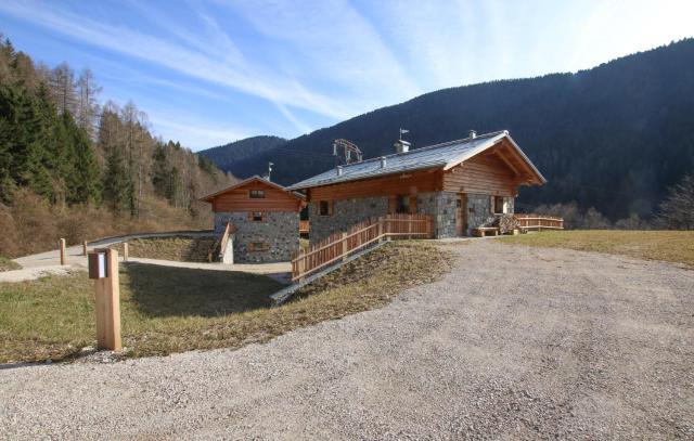 Gorgeous Home In Castello Tesino With Kitchen