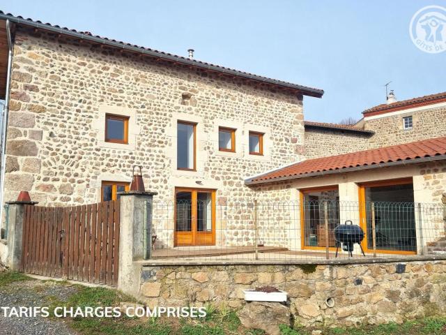 Gîte spacieux avec terrasse en forêt, 12 lits, proche randonnées - FR-1-496-314