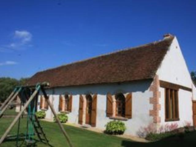 Maison en Sologne avec jardin, pêche, équipements de loisirs, proche des châteaux et ZooParc de Beauval. - FR-1-491-362