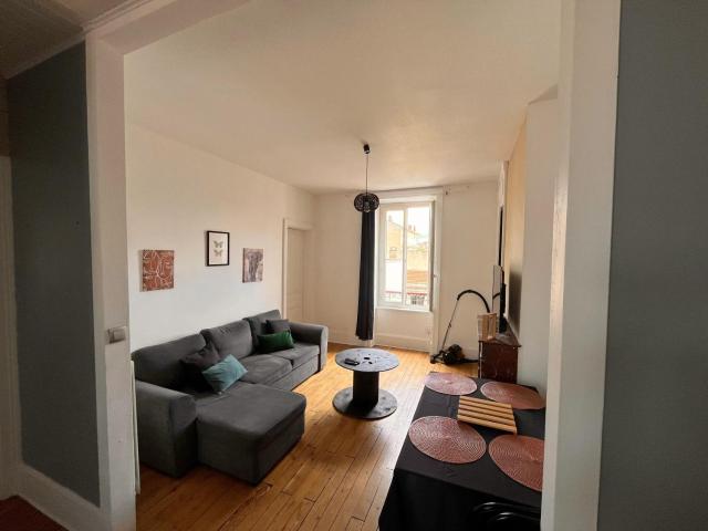 Appartement charmant a Limoges 65 m² lit double