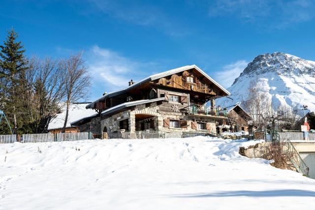 Chalet -Les Aiguilles- rdc