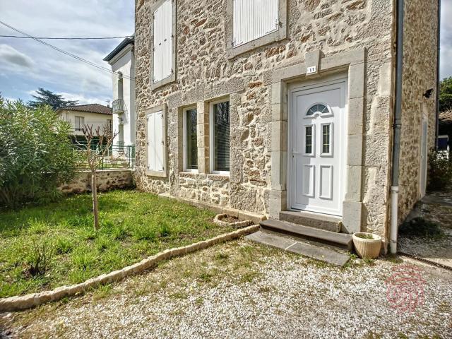 Charmante maison F4 avec terrasse proche Thermes et centre, animaux acceptés - FR-1-451-210