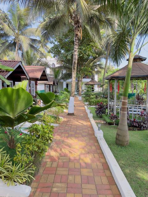 Maitree Beach Resort