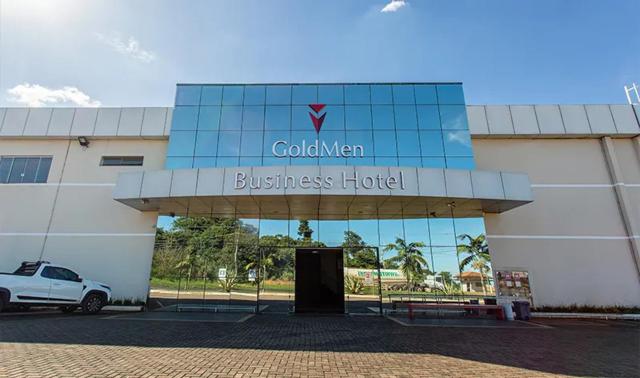 GoldMen Business Hotel