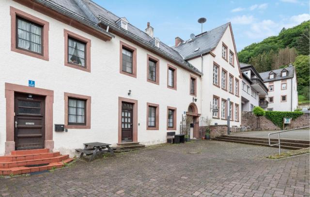 2 Bedroom Pet Friendly Apartment In Malberg