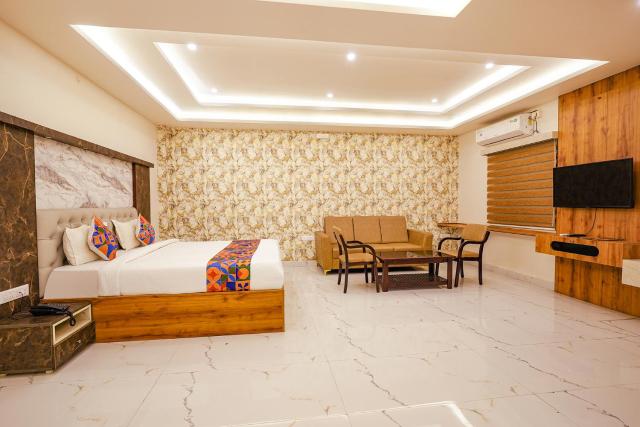 FabHotel Prime Mayuri Residency