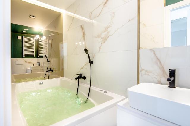 Super-Apartamenty VIP Jacuzzi IV