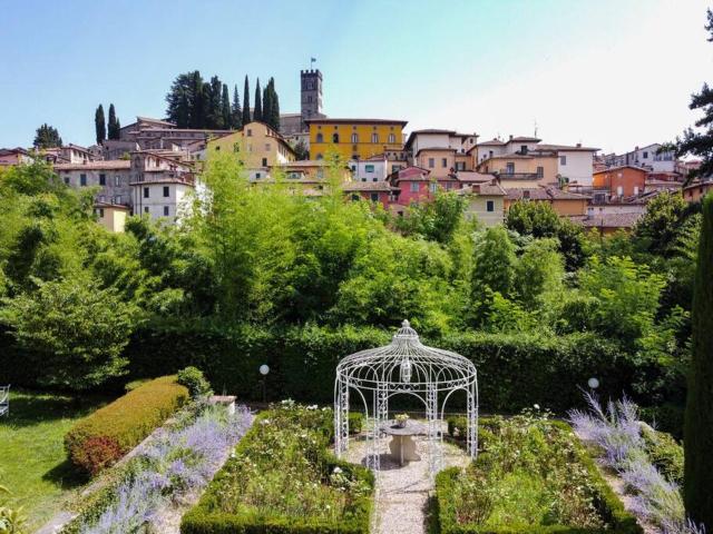 * Villa Fiorentina - Private Oasis in Barga Town